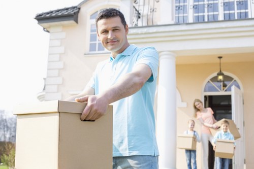 Local moving support for flats and homes in Streatham