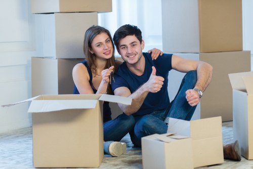 Packing and loading household furniture for a Streatham removal